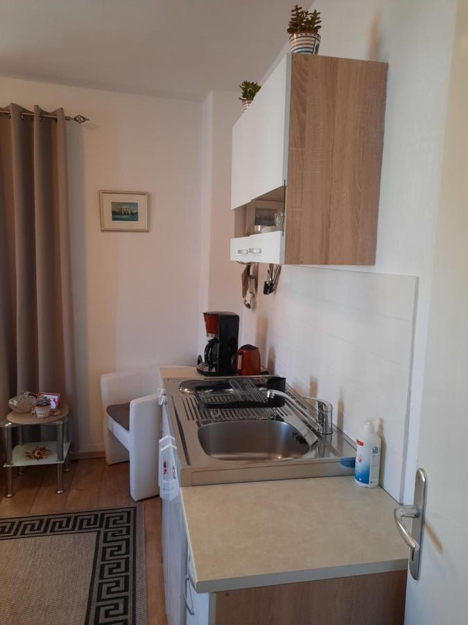 زادار Studio Apartment Katalpa المظهر الخارجي الصورة